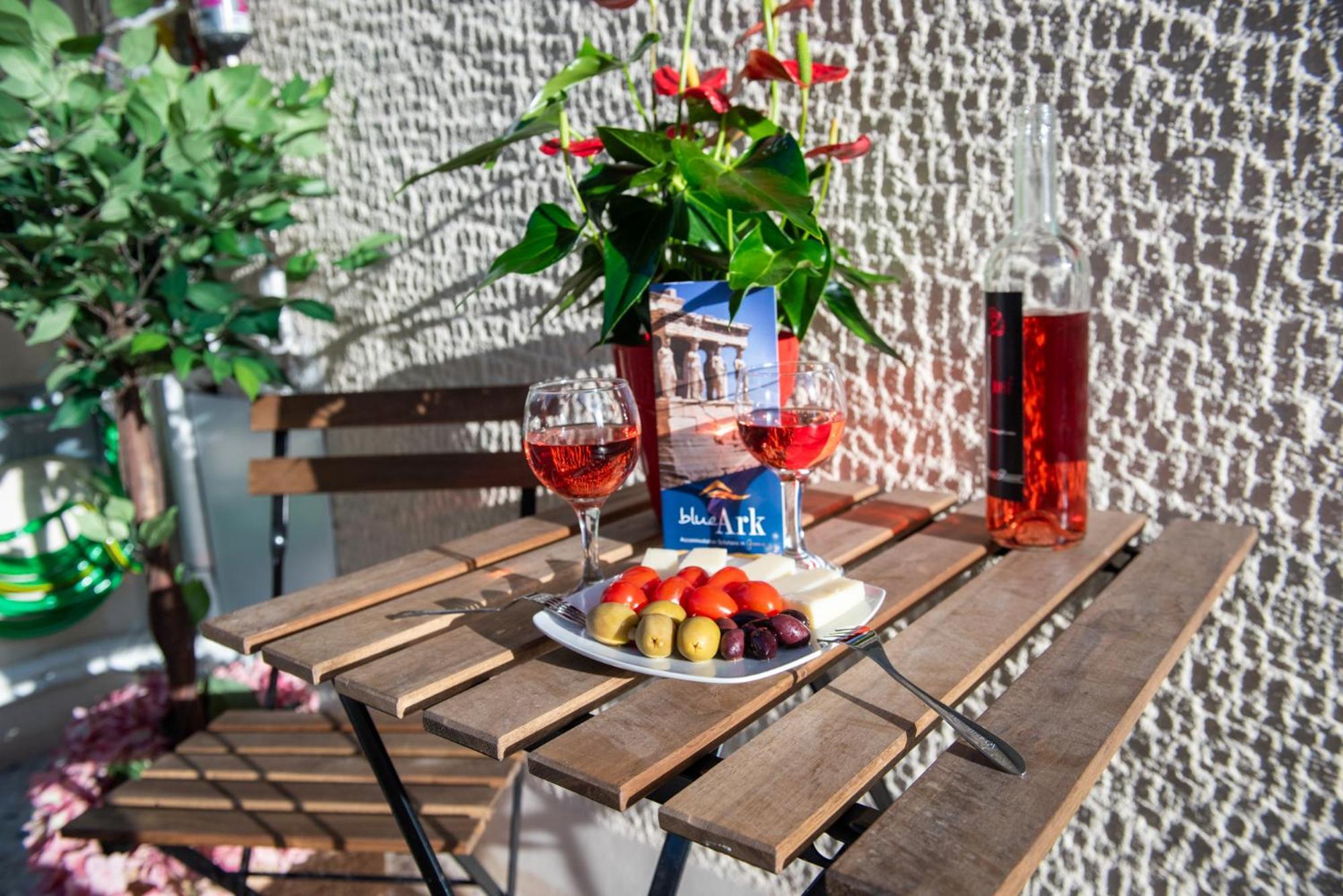 Appartamento Blue Ark Acropolis Compass Atene Esterno foto